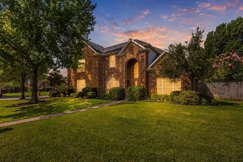 3001 Saint Lynda Dr, Mansfield, TX 76063