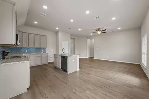 Living - 3213 Dottavio, Lorena, TX 76655 photo 4 of 4