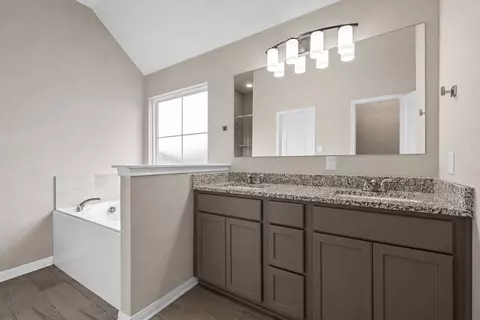 Bath - 3213 Dottavio, Lorena, TX 76655 photo 1 of 2