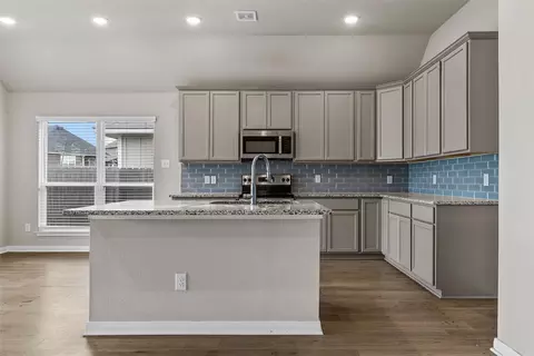 Kitchen - 3213 Dottavio, Lorena, TX 76655 photo 2 of 5