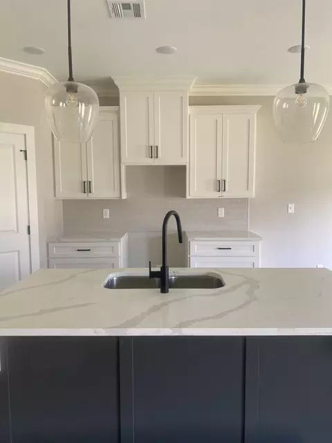 Kitchen - 703 Joseph Ln, Ruston, LA 71270 photo 3 of 5