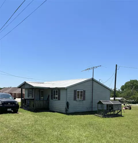 501 Captains Cutt, Oak Ridge, TX 76240