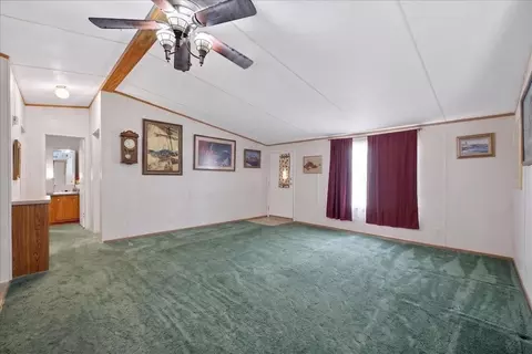 700 Kim Ct, Cleburne, TX 76031 photo 9