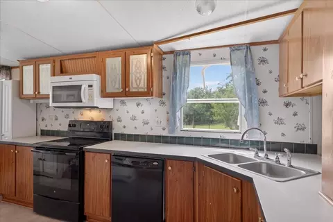 700 Kim Ct, Cleburne, TX 76031 photo 14