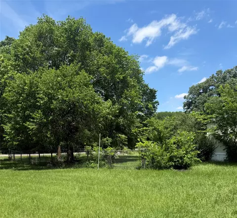 700 Kim Ct, Cleburne, TX 76031 photo 5