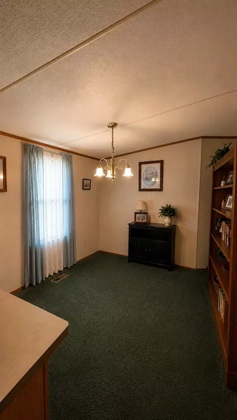 700 Kim Ct, Cleburne, TX 76031 photo 18