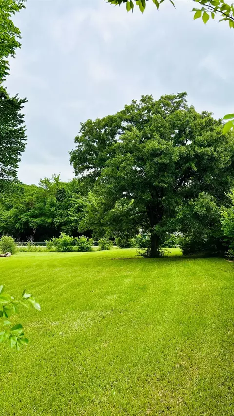 700 Kim Ct, Cleburne, TX 76031 photo 36