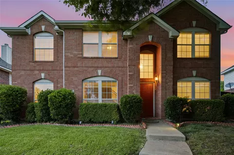 2453 Ravenhurst Dr, Plano, TX 75025