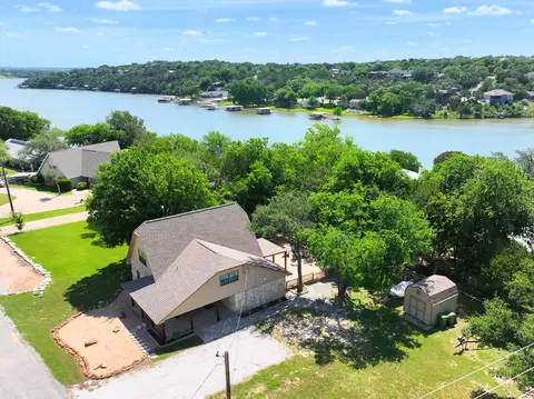 1425 Blackhawk Cir, Granbury, TX 76048