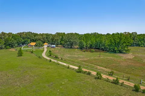 115 County Road 3302, Omaha, TX 75571