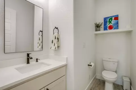 Bath - 8140 Lavender Rd, Springtown, TX 76082 photo 3 of 4