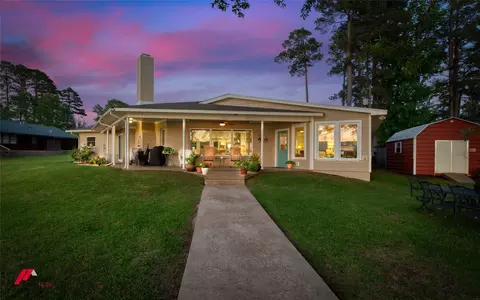 122 Lakeview Dr, Homer, LA 71040