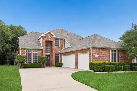 403 Springtree Rd, Lake Dallas, TX 75065