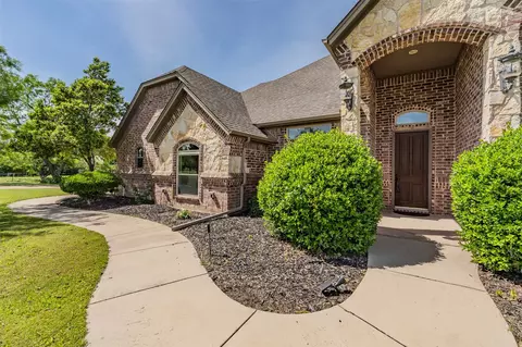 170 Paradise Canyon Cir, Paradise, TX 76073