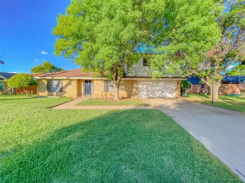 7709 John Carroll Dr, Abilene, TX 79606