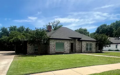 2917 Deep Valley Trl, Plano, TX 75075