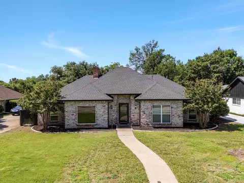 2917 Deep Valley Trl, Plano, TX 75075