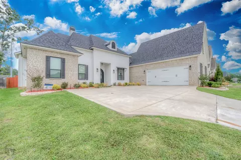 358 Newburn Ln, Shreveport, LA 71106