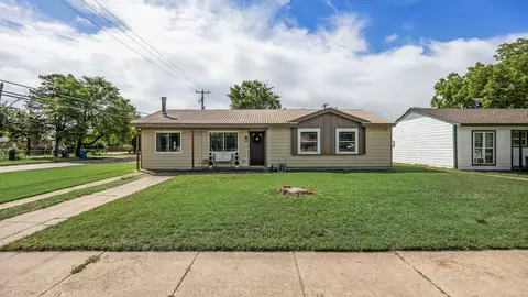 1201 Joly St, Ennis, TX 75119