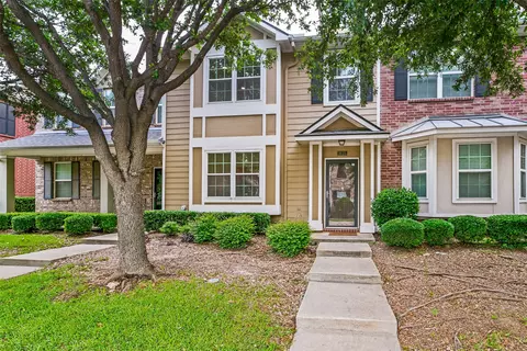 3115 Carlisle St, Bedford, TX 76021