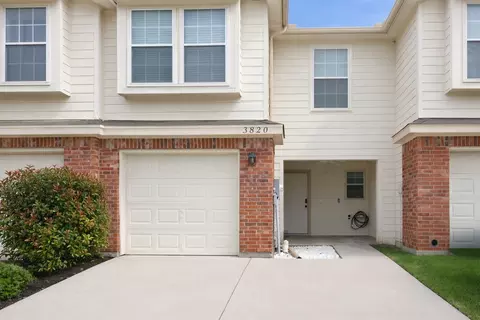 3820 Vista Mar Dr, Euless, TX 76040