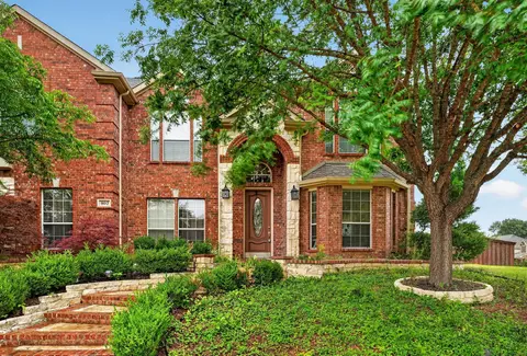 802 Myers Meadow Dr, Garland, TX 75043