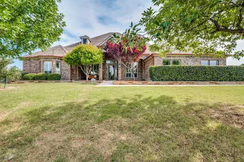 191 Las Colinas Trl, Cross Roads, TX 76227