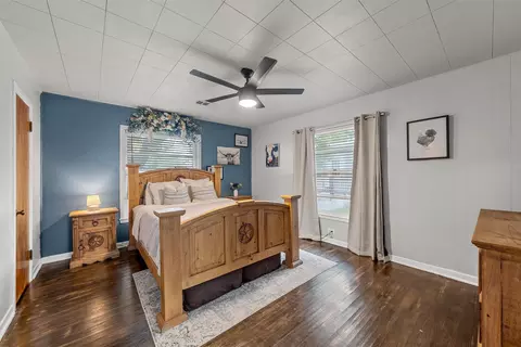 Bedroom - 809 E Limestone Ave, Mart, TX 76664 photo 4 of 5