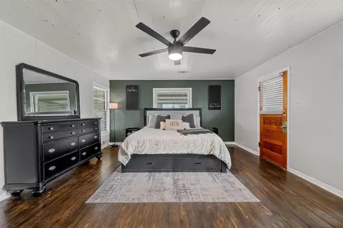 Bedroom - 809 E Limestone Ave, Mart, TX 76664 photo 2 of 5