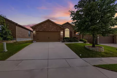 3964 Tule Ranch Rd, Roanoke, TX 76262