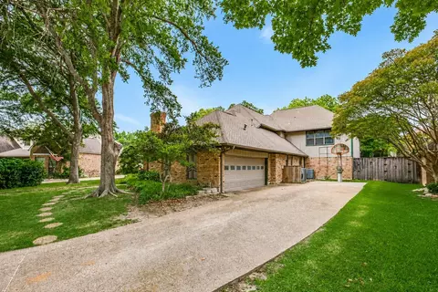 6610 Lake Shore Dr, Garland, TX 75044