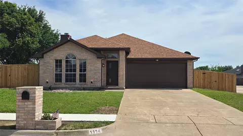 1114 Sage Brush Trl, Midlothian, TX 76065