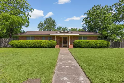 203 Randy Dr, Woodway, TX 76712