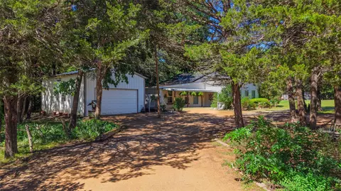 1422 County Road 1036, Greenville, TX 75401