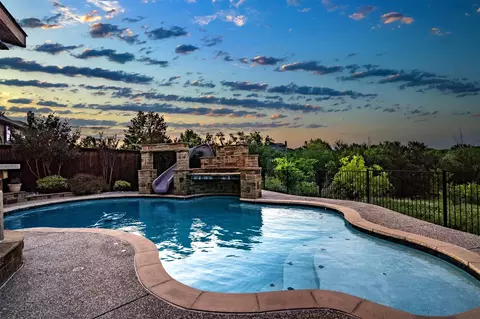1217 Hackworth St, Roanoke, TX 76262