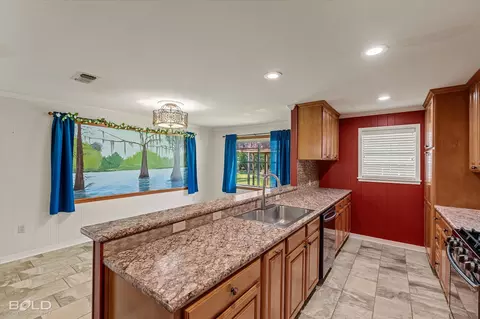 Kitchen - 225 Marie Rd, Ringgold, LA 71068 photo 3 of 7
