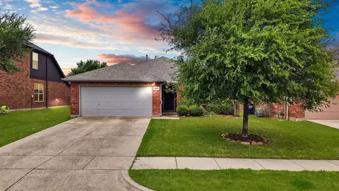2805 Enchanted Eve Dr, Little Elm, TX 75068