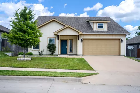 3303 Sweetwater Way, Sherman, TX 75090