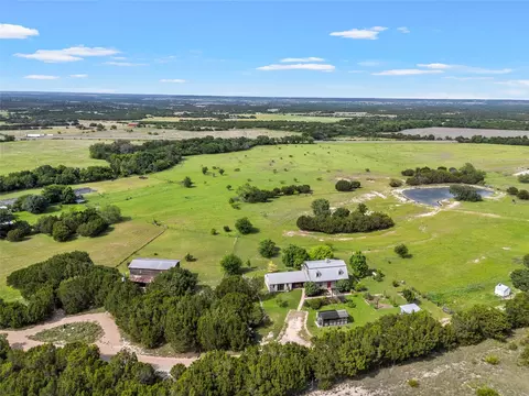 153 County Road 2139, Iredell, TX 76649