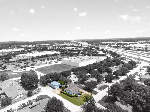207 Hood St, Cedar Hill, TX 75104