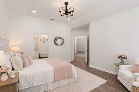 Bedroom - 6881 Scenic Dr, Eustace, TX 75124 photo 1 of 4