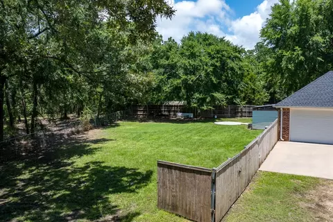 Exterior - 6881 Scenic Dr, Eustace, TX 75124 photo 3 of 5