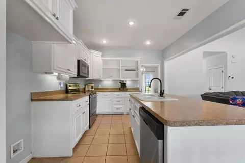 Kitchen - 155 Rs County Rd, Emory, TX 75440 photo 1 of 3