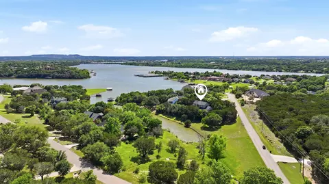 1911 Wigeon St, Granbury, TX 76049