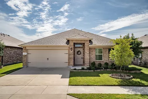 8306 Artesian Springs Dr, Fort Worth, TX 76131