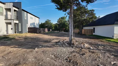 3917 Blue Ridge Blvd, Dallas, TX 75233