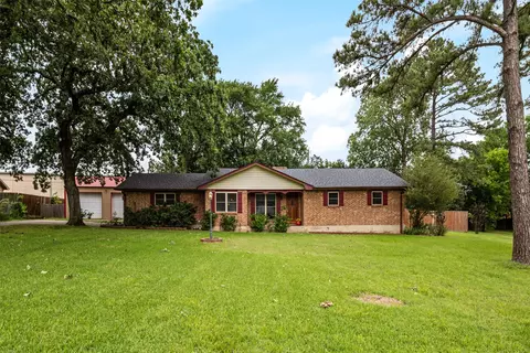 104 Lilac Ln, Gun Barrel City, TX 75156