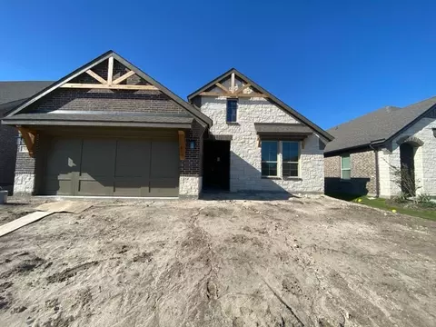 15064 Green Bluff Dr, Aledo, TX 76008