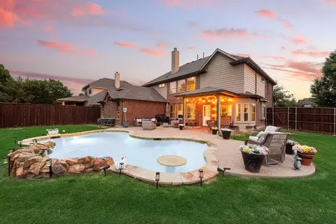 349 Enfield Dr, Roanoke, TX 76262