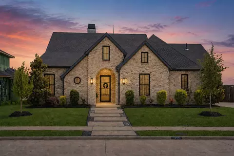 1215 Chapel Dr, Rockwall, TX 75032